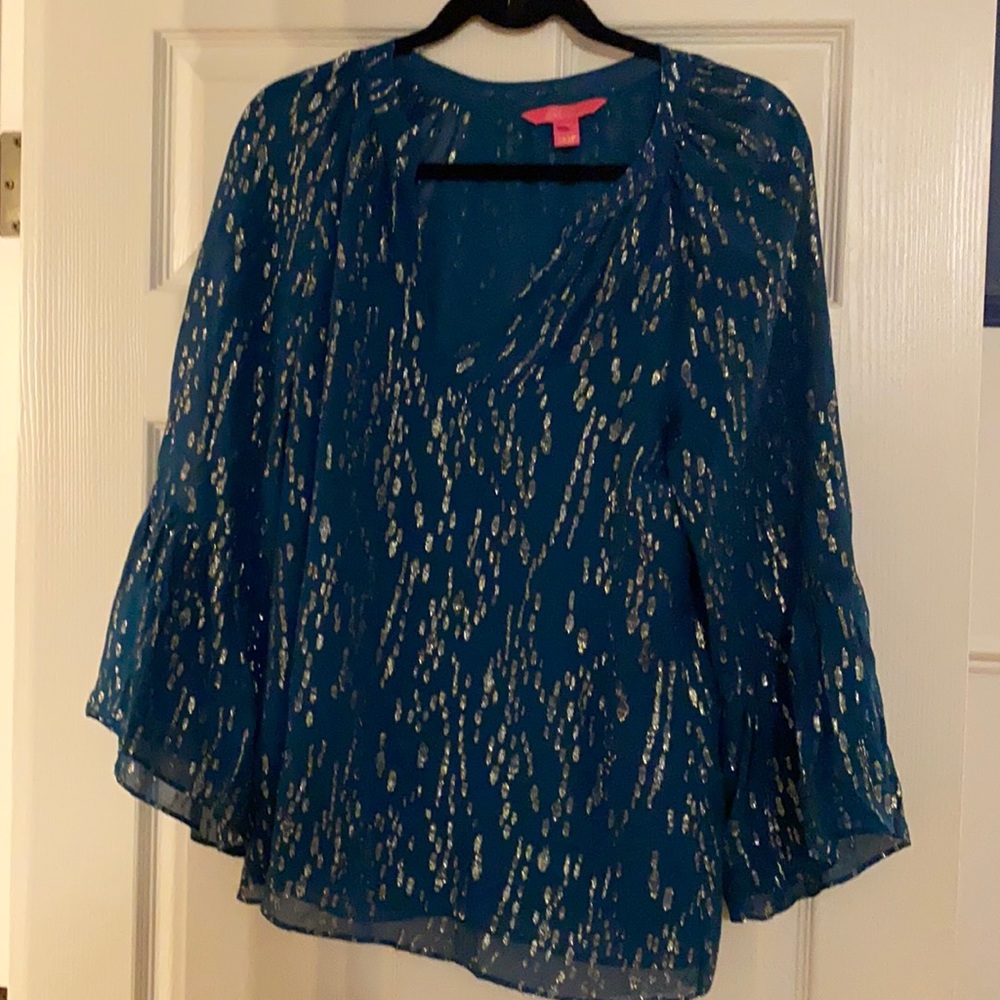 Lilly Pulitzer green and gold chip top